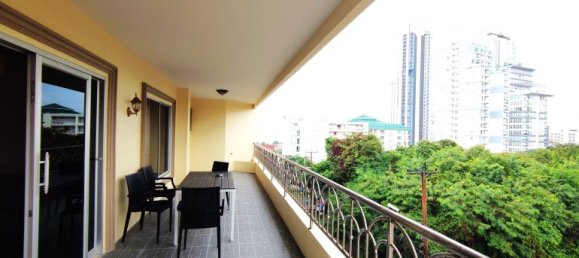 3 bedrooms Condo in Pattaya, Thailand No. 23036 23