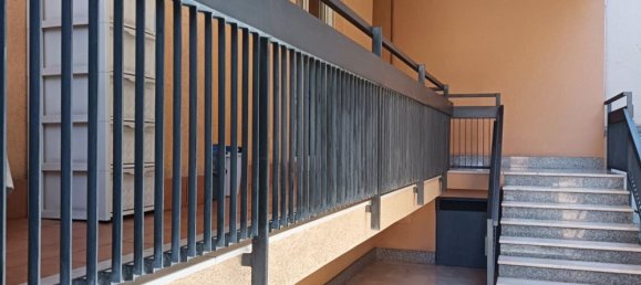 Квартира с 5 комнатами в Багерия, Италия № 265758 3