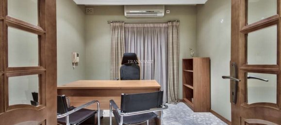 3 bedrooms Apartment in Sliema, Malta No. 3264 10