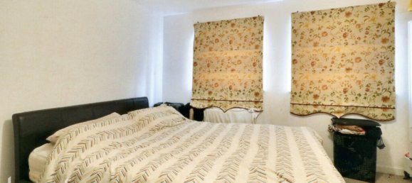 4 bedrooms Commercial property in Dartford, United Kingdom No. 4923 9