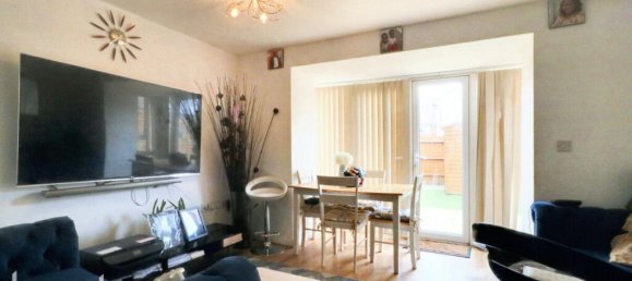 4 bedrooms Commercial property in Dartford, United Kingdom No. 4923 5