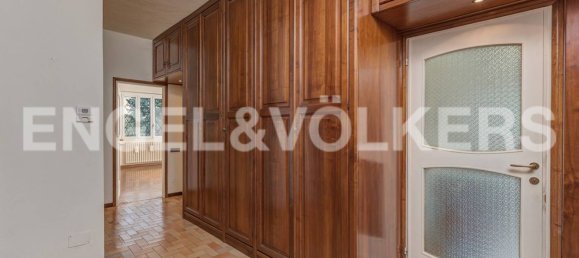 Apartamento de 3 dormitorios en Suello, Italy No. 131400 20
