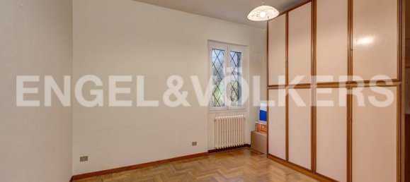 Apartamento de 3 dormitorios en Suello, Italy No. 131400 10