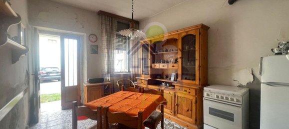 3 bedrooms House in Miradolo Terme, Italy No. 359525 7