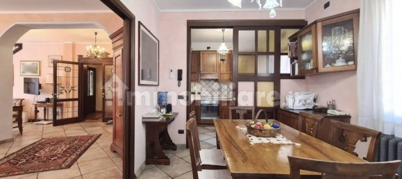 3 Schlafzimmer Wohnung in Modena, Italy, Nr. 213430 11