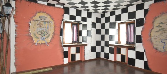 30غرفة منزل في Montefiorino, Italy رقم 206925 30