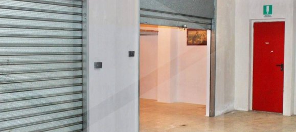 Garage in Monopoli, Italy 24m², Nr. 21007 5