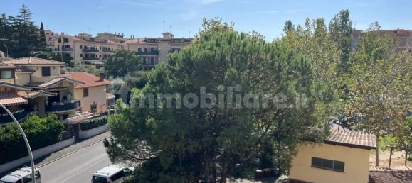 Apartamento de 3 dormitorios en Mentana, Italy No. 47720 6