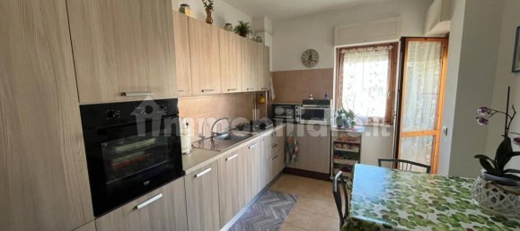 Apartamento de 3 dormitorios en Mentana, Italy No. 47720 11