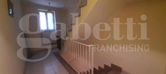 8 bedrooms House in Teano, Italy No. 136732 12
