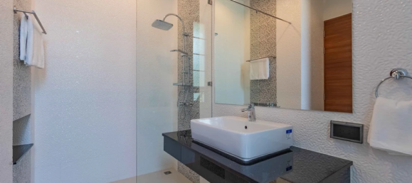 7 bedrooms House for sale in Bang Tao, Phuket, Southern Thailand, Thailand № 146397 19