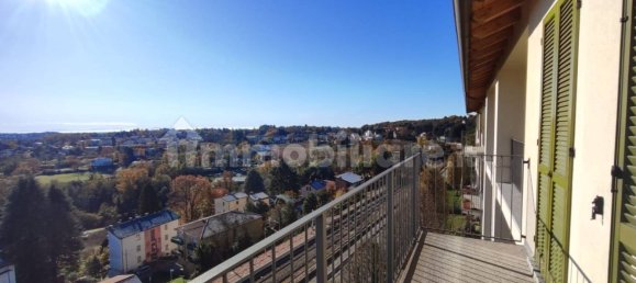 3 غرف نوم منزل ذو طابقين في Inverigo, Italy رقم 133761 14