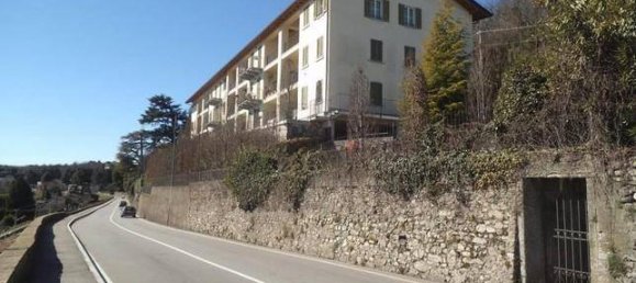 3 غرف نوم منزل ذو طابقين في Inverigo, Italy رقم 133761 30