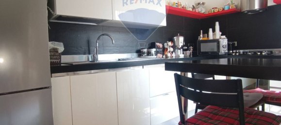 3 bedrooms Apartment in Livorno, Italy No. 295027 8