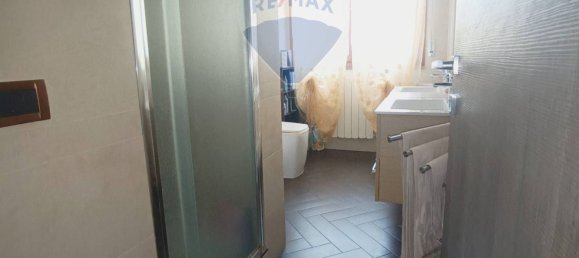 3 bedrooms Apartment in Livorno, Italy No. 295027 14