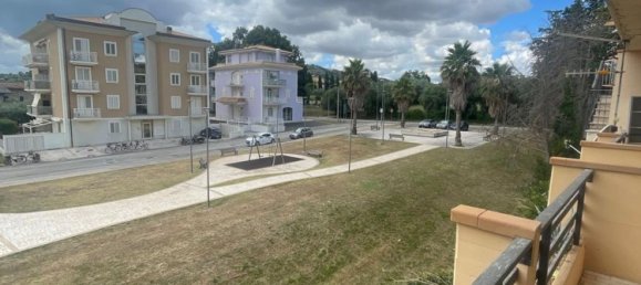 Дуплекс с 3 комнатами в Альба Адриатика, Италия № 294266 28