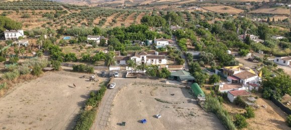 5 bedrooms Castles in Coin, Spain No. 142704 17