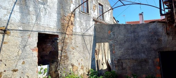 2 bedrooms House in Figueiro dos Vinhos, Portugal No. 18862 4