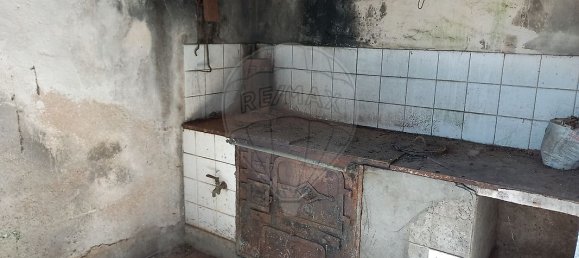 2 bedrooms House in Figueiro dos Vinhos, Portugal No. 18862 15