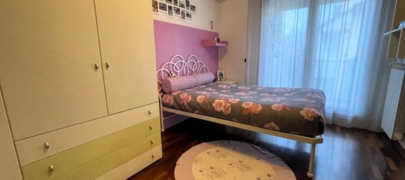 Дом с 7 комнатами в Кьоджа, Италия № 58149 38