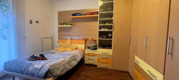 Дом с 7 комнатами в Кьоджа, Италия № 58149 41