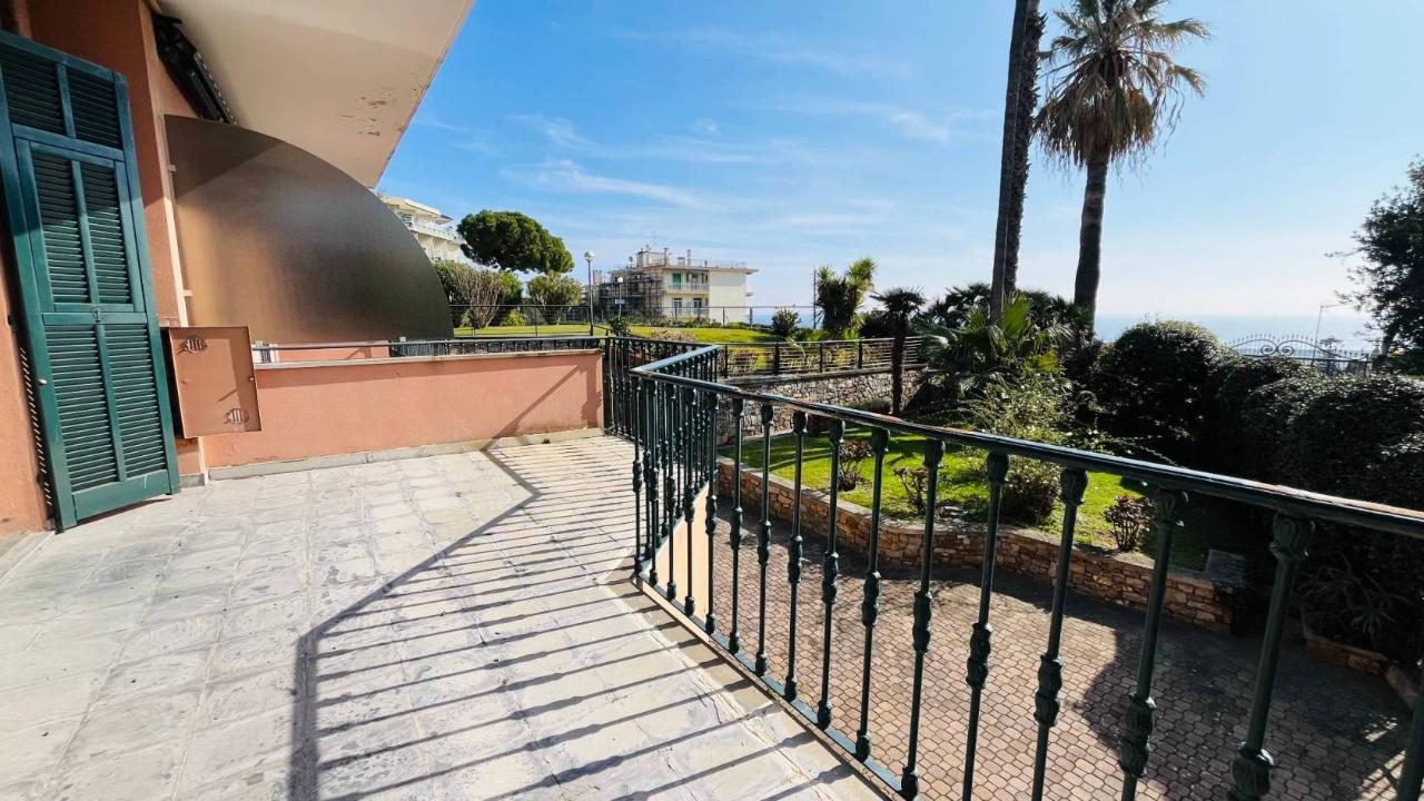 3 rooms Apartment in Sanremo, Italy No. 26381