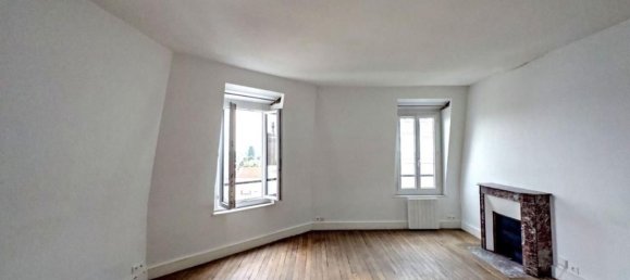 1 bedroom Apartment in Enghien-les-Bains, France No. 321799 2