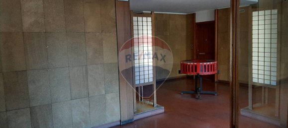 2 bedrooms Apartment in Palermo, Italy No. 296975 3