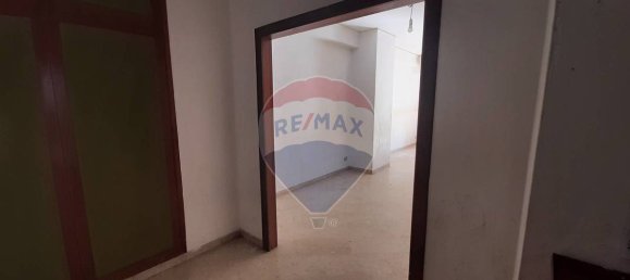 2 bedrooms Apartment in Palermo, Italy No. 296975 7