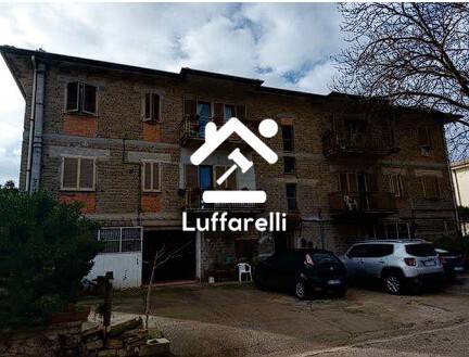 5-salle Entrepôt à Cisterna di Latina, Italy No. 236807