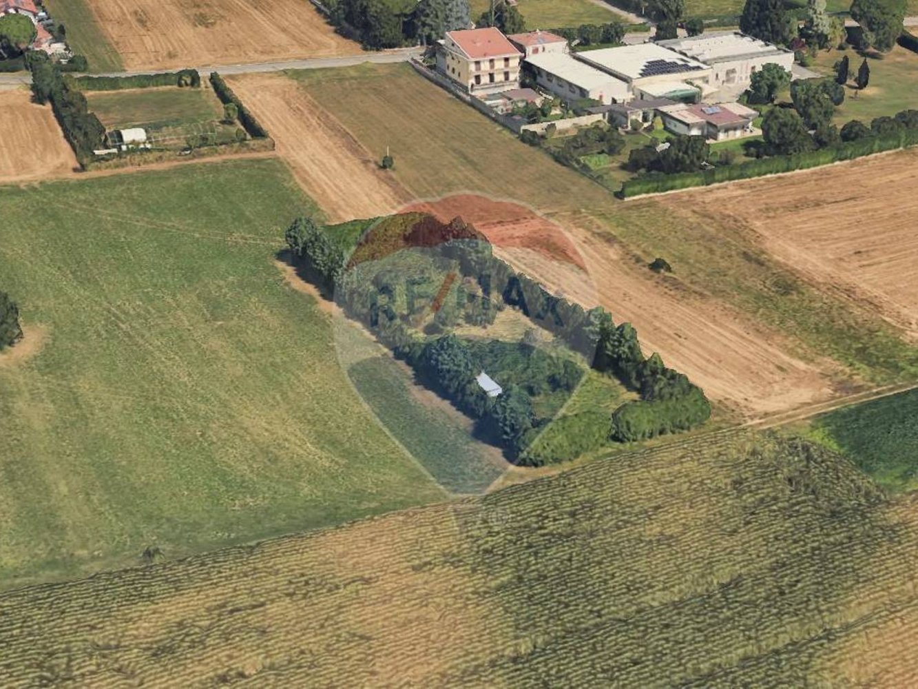  قطعة أرض في Cairate, Italy 2060متر مربع رقم 266447