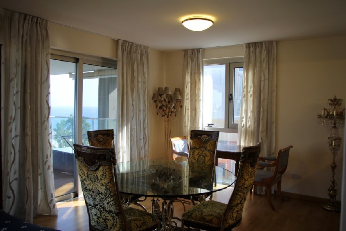 2 bedrooms Apartment in Limassol, Cyprus No. 1733