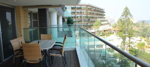 2 bedrooms Apartment in Limassol, Cyprus No. 1733 8