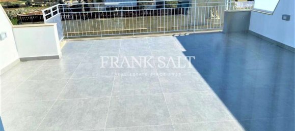 Пентхаус с 2 спальнями в Кренди, Мальта № 4878 10