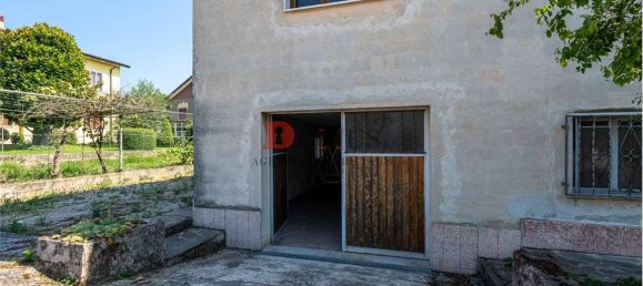 3 Schlafzimmer Villa in Marmirolo, Italy, Nr. 317726 42