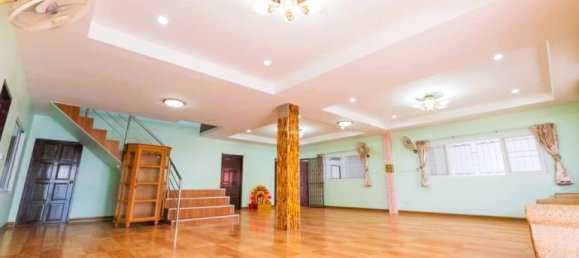 8 غرف نوم مقهى / مطعم في Pattaya, Thailand رقم 11680 2