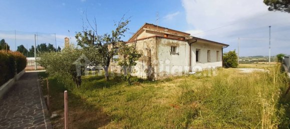 2 bedrooms Villa in Coriano, Italy No. 380479 6