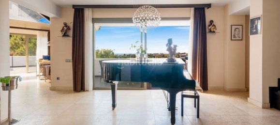 3 bedrooms Penthouse in Malaga, Spain No. 100904 13