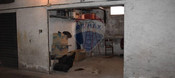 1-salle Garage à Pomezia, Italy No. 159770 4