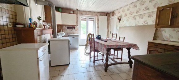 5 bedrooms House in Gillancourt, France No. 231021 13