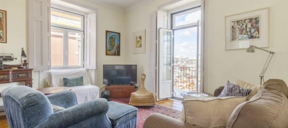 755m² Building in Lisbon, Portugal No. 120186 2