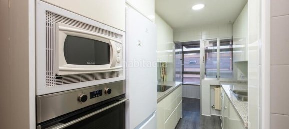 4 bedrooms Apartment in Granada, Spain No. 145029 11