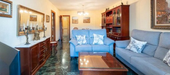 4 bedrooms Apartment in Granada, Spain No. 145029 2