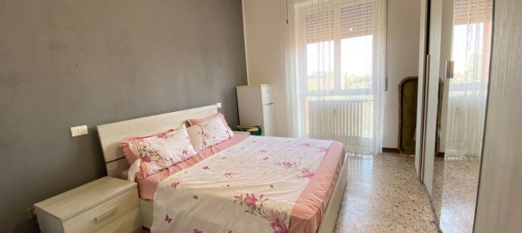 3-salle Appartement à Monza, Italy No. 55346 15