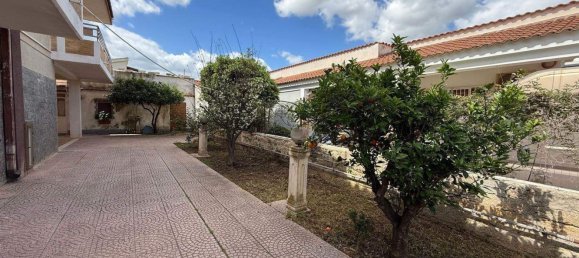 8 bedrooms Villa in Syracuse, Italy No. 328565 6