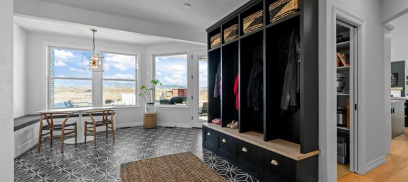 4 bedrooms Commercial property in Longmont, USA No. 560270 15