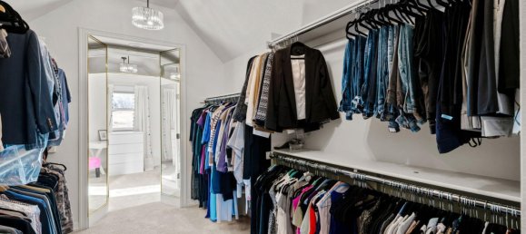 4 bedrooms Commercial property in Longmont, USA No. 560270 26