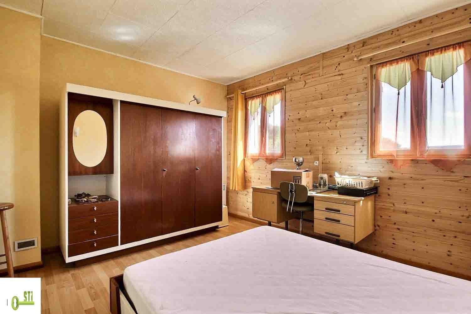 3 Schlafzimmer Haus in Le Charme, France, Nr. 240269