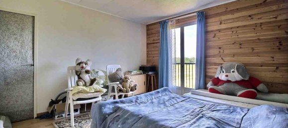 3 Schlafzimmer Haus in Le Charme, France, Nr. 240269 21