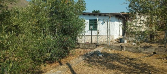 Дом с 4 комнатами в Формия, Италия № 293109 3